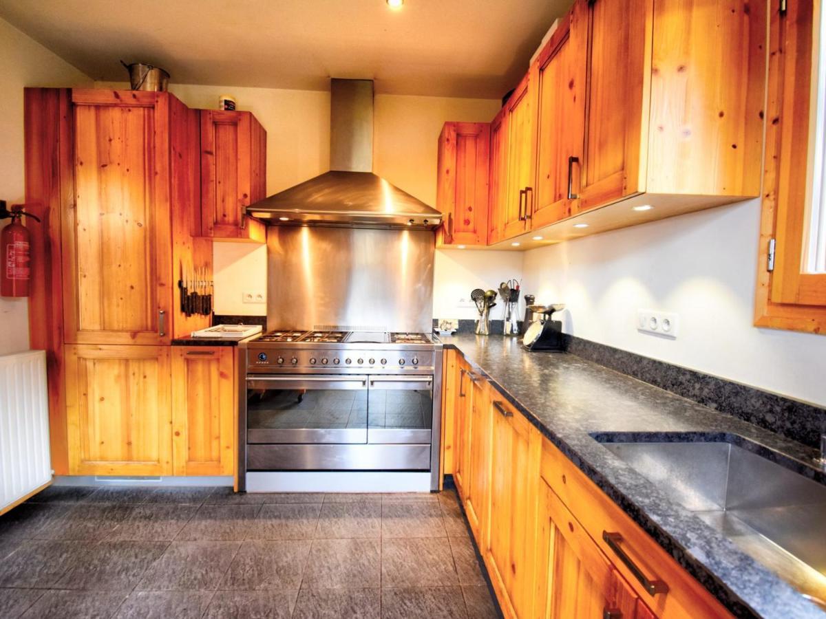 Chalet Morzine, 7 pièces, 12 personnes - FR-1-524-14 Extérieur photo